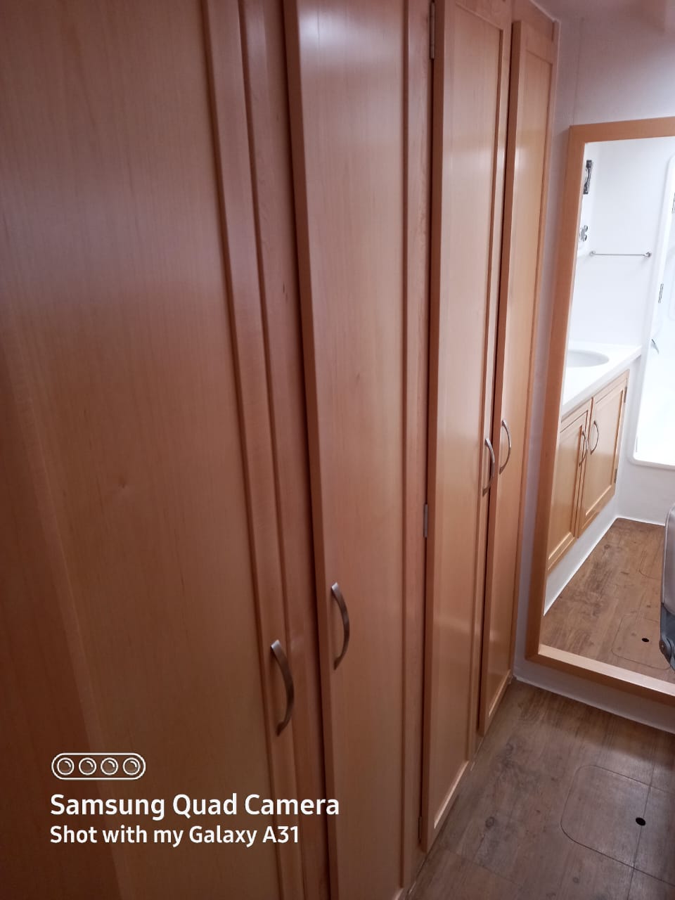 whatsapp image 2025 11 06 at 19.48.13 7199ee1b