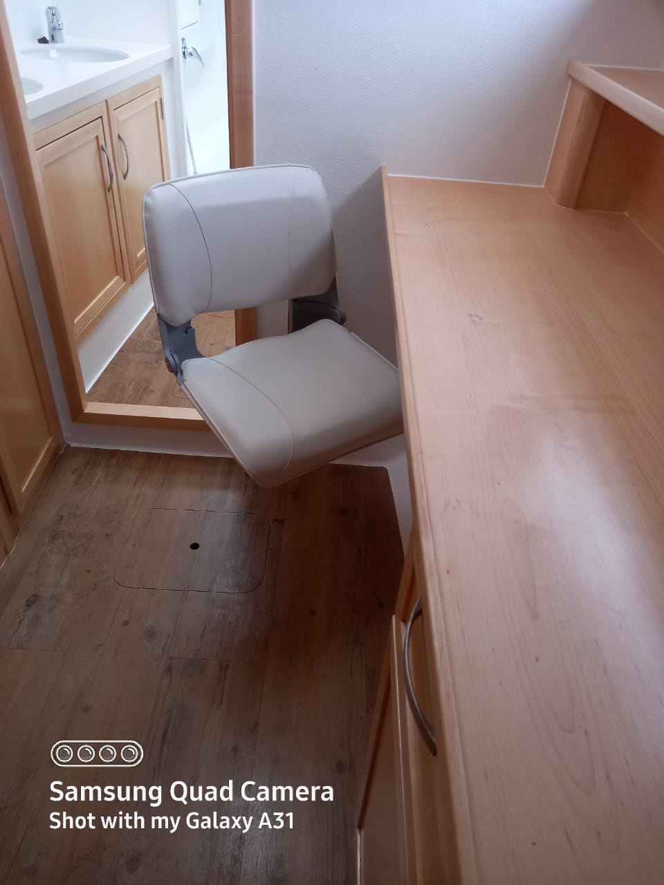 whatsapp image 2025 11 06 at 19.48.24 433e0f5d